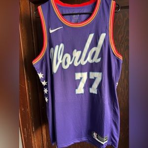 Nike Luka Doncic NBA Jersey Dallas Mavericks Rising Stars Mens Large